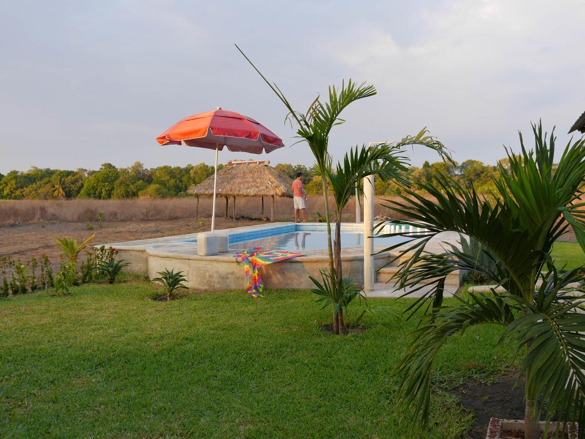 Cabanas Playa Linda 3901 Hotell Tapachula Exteriör bild